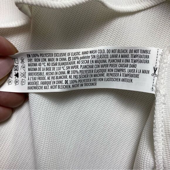 Endless Rose White Pleated Puff Sleeve Top New With Tags Size Small - Picture 7 of 12